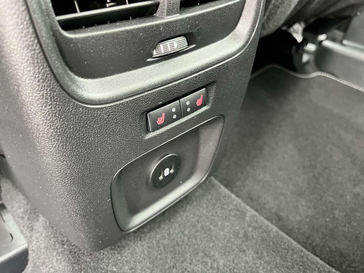 Billede af Ford Kuga 2,5 Plugin-hybrid Active X CVT 243HK 5d Aut.