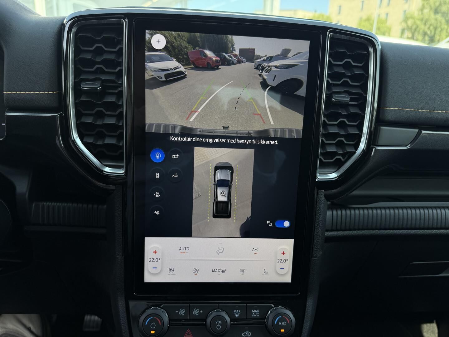 Billede af Ford Ranger Double Cab 2,3 EcoBoost Hybrid Wildtrak e-4WD 281HK Pick-Up 10g Aut.