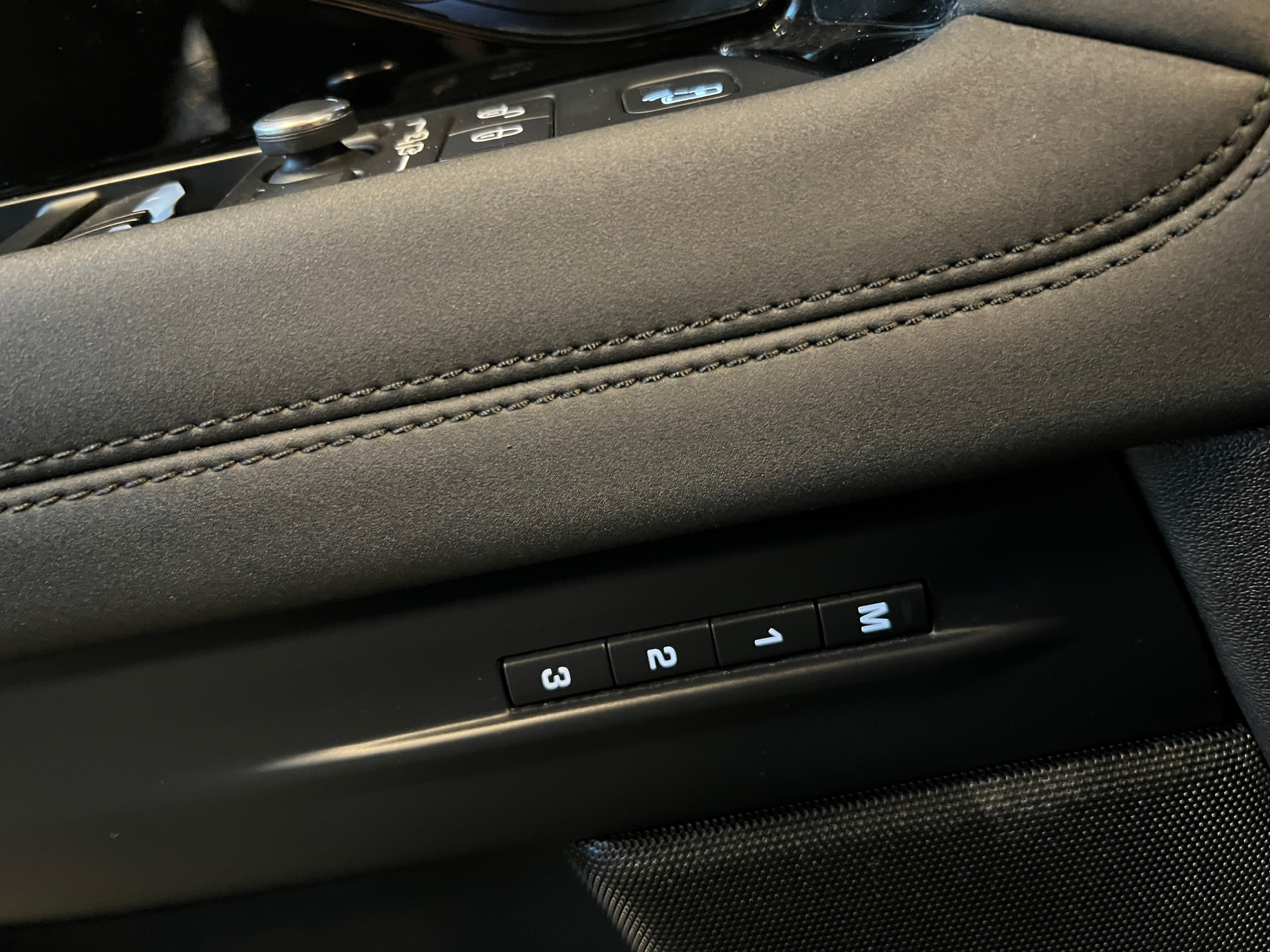 Billede af Land Rover Range Rover Evoque 2,0 TD4  Mild hybrid HSE Dynamic Pack 4x4 180HK 5d 9g Aut.