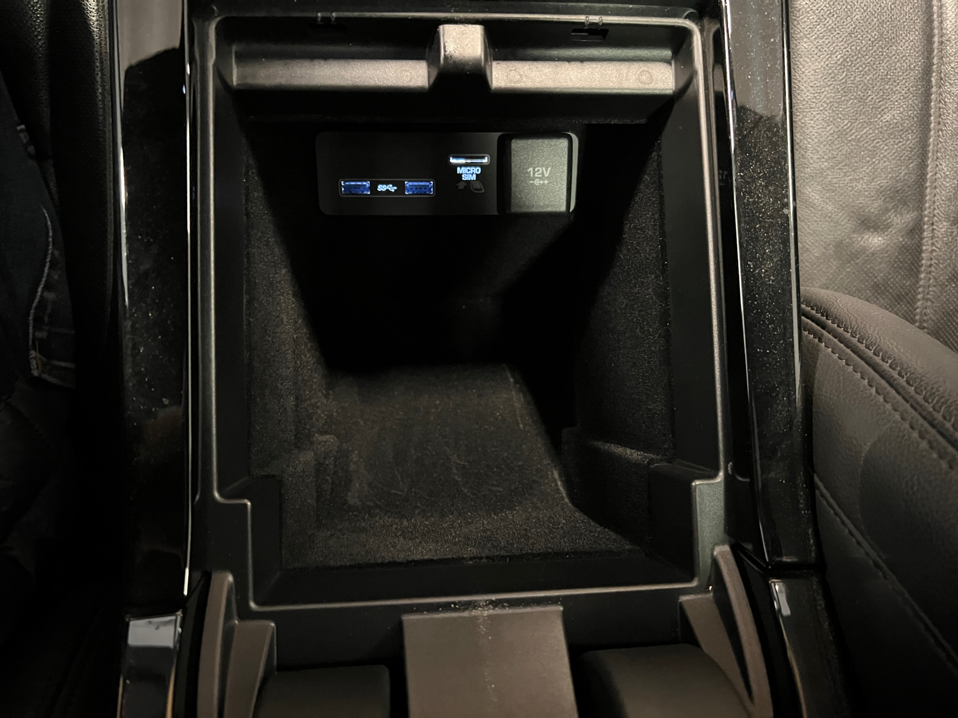 Billede af Land Rover Range Rover Evoque 2,0 TD4  Mild hybrid HSE Dynamic Pack 4x4 180HK 5d 9g Aut.