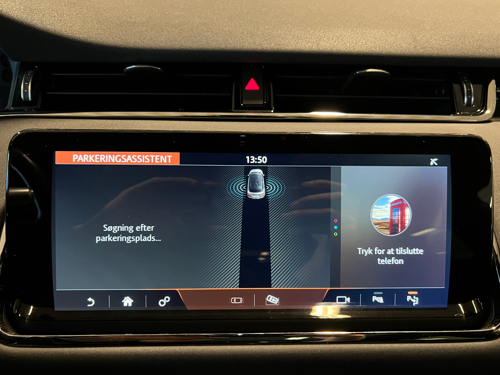 Billede af Land Rover Range Rover Evoque 2,0 TD4  Mild hybrid HSE Dynamic Pack 4x4 180HK 5d 9g Aut.