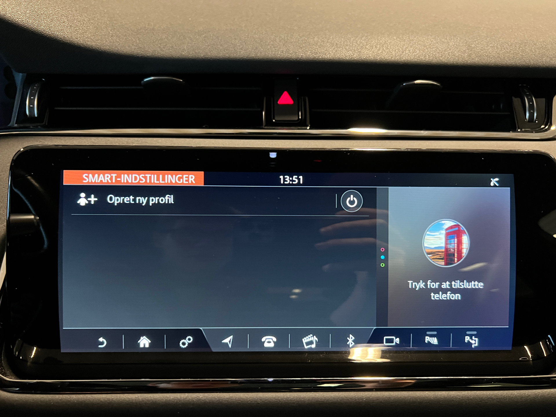 Billede af Land Rover Range Rover Evoque 2,0 TD4  Mild hybrid HSE Dynamic Pack 4x4 180HK 5d 9g Aut.