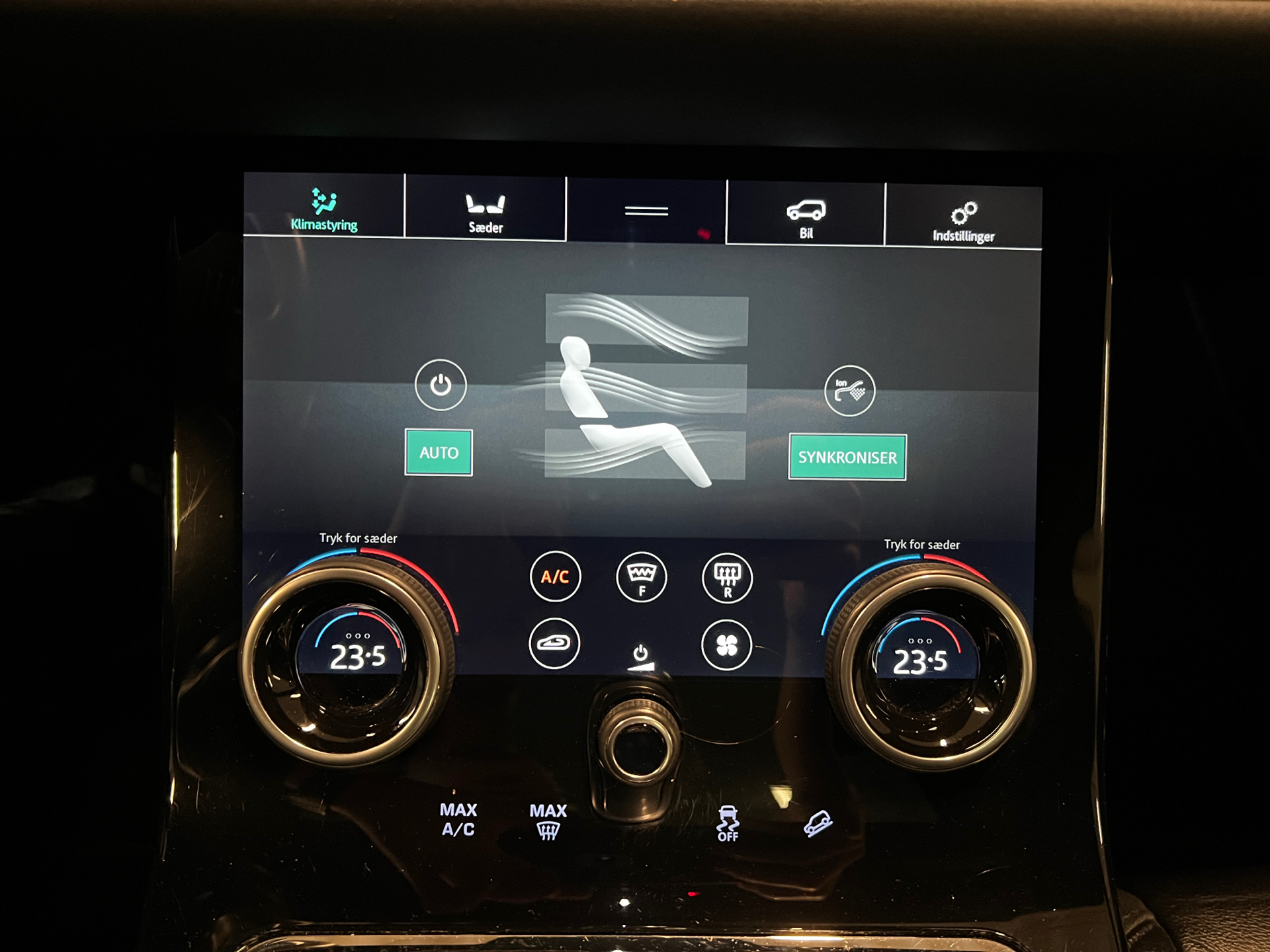 Billede af Land Rover Range Rover Evoque 2,0 TD4  Mild hybrid HSE Dynamic Pack 4x4 180HK 5d 9g Aut.