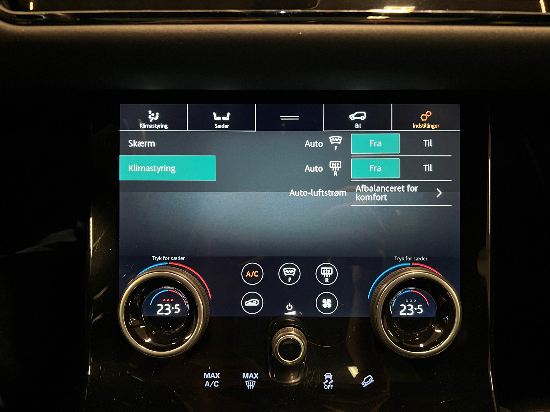 Billede af Land Rover Range Rover Evoque 2,0 TD4  Mild hybrid HSE Dynamic Pack 4x4 180HK 5d 9g Aut.