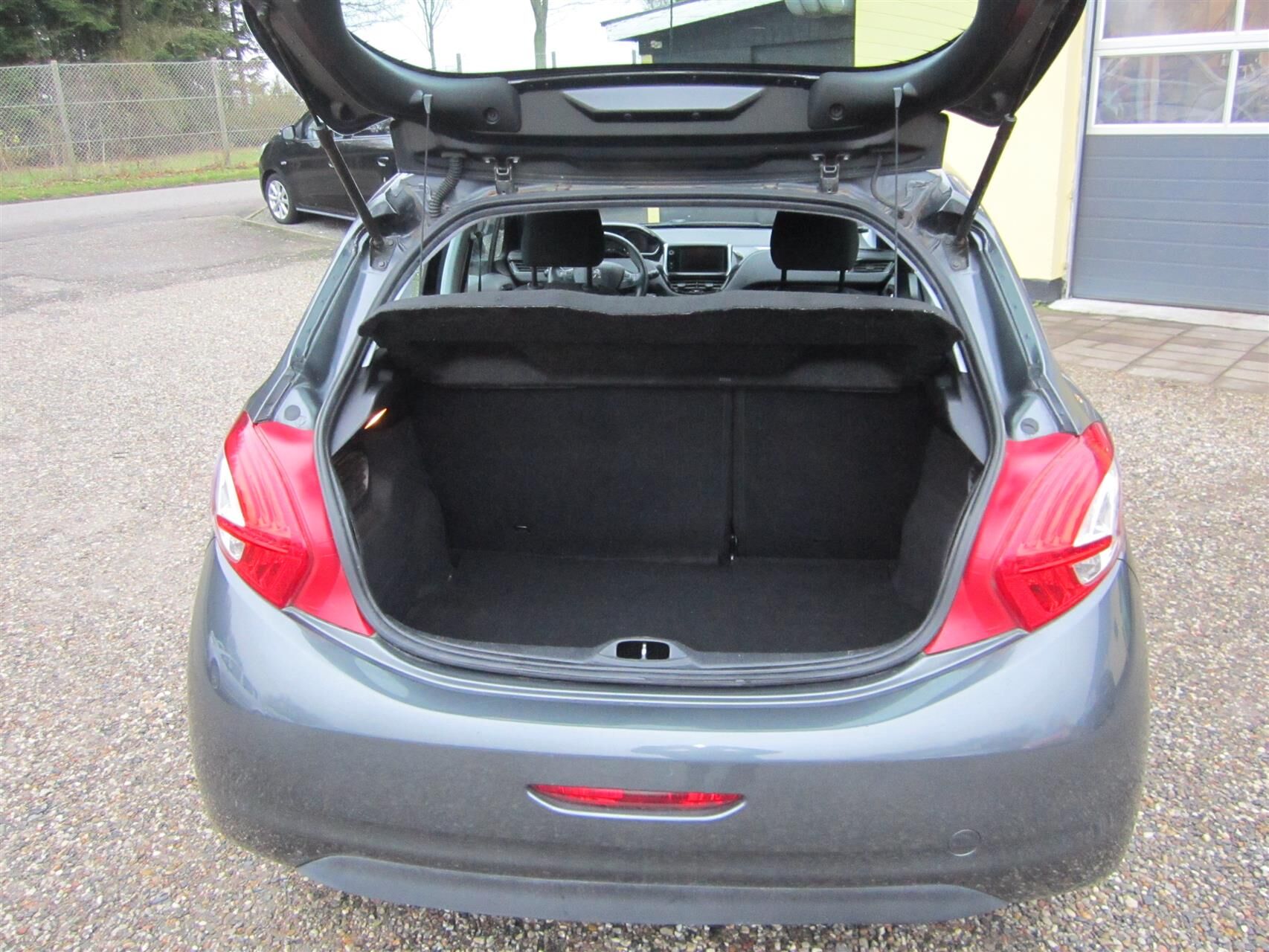 Billede af Peugeot 208 1,2 VTi Active 82HK 3d