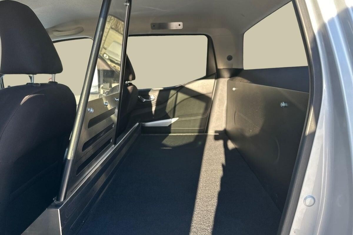 Billede af Nissan Navara Dob. Cab 2,3 DCi N-Connecta 4x4 190HK DobKab 7g Aut.