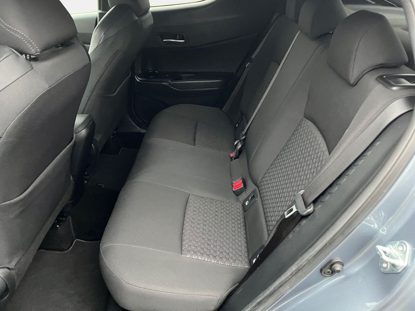 Billede af Toyota C-HR 1,8 Hybrid C-LUB Premium Multidrive S 122HK 5d Aut.