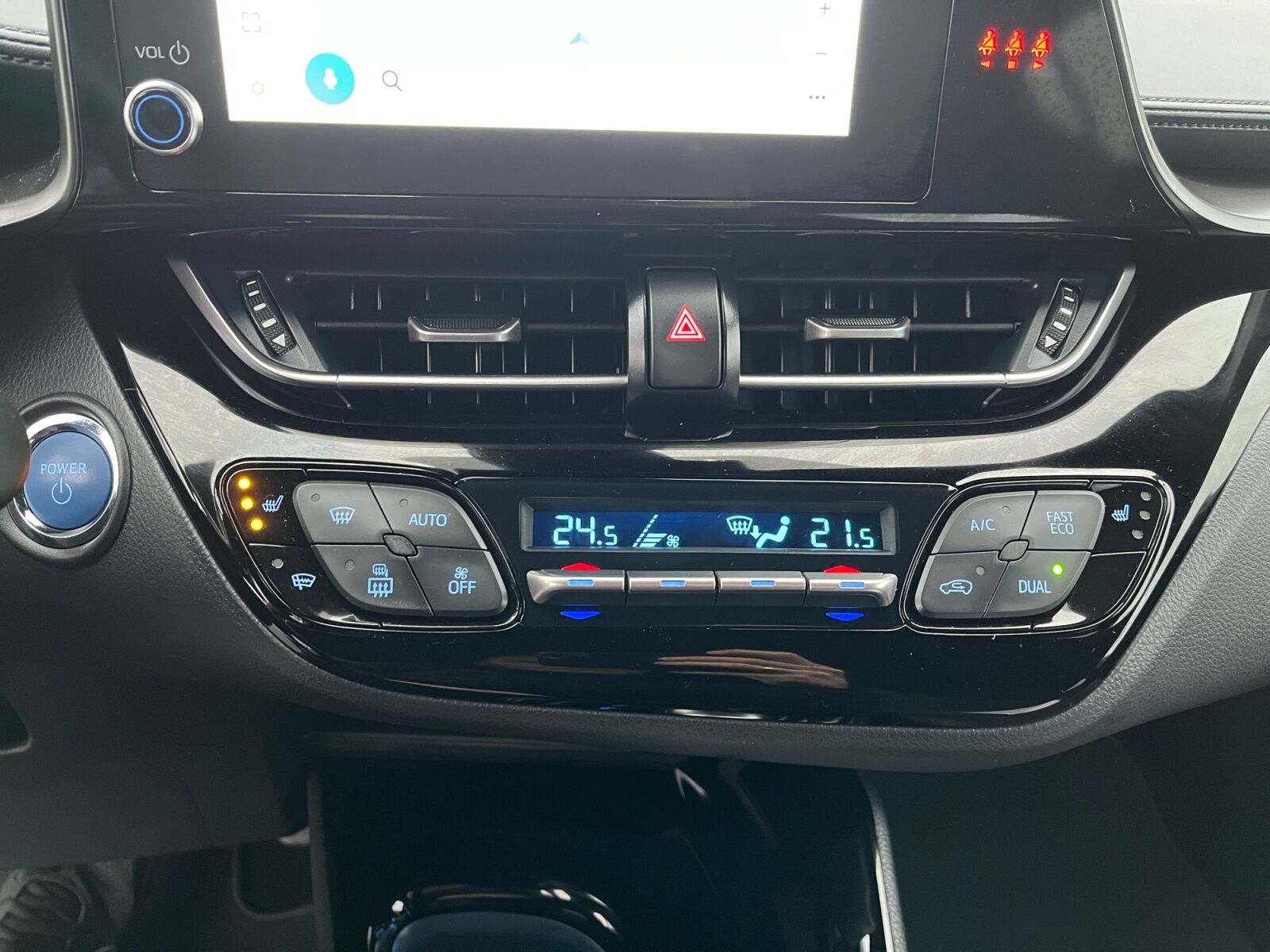 Billede af Toyota C-HR 1,8 Hybrid C-LUB Premium Multidrive S 122HK 5d Aut.