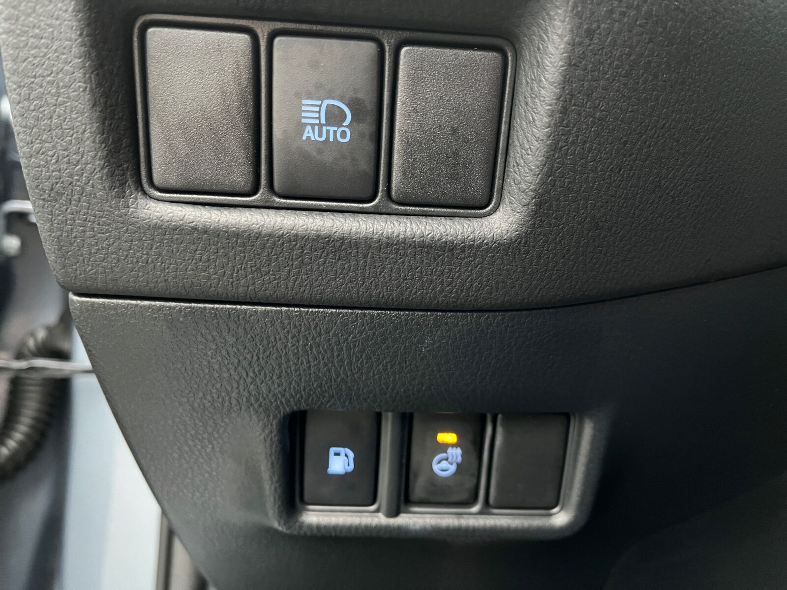 Billede af Toyota C-HR 1,8 Hybrid C-LUB Premium Multidrive S 122HK 5d Aut.