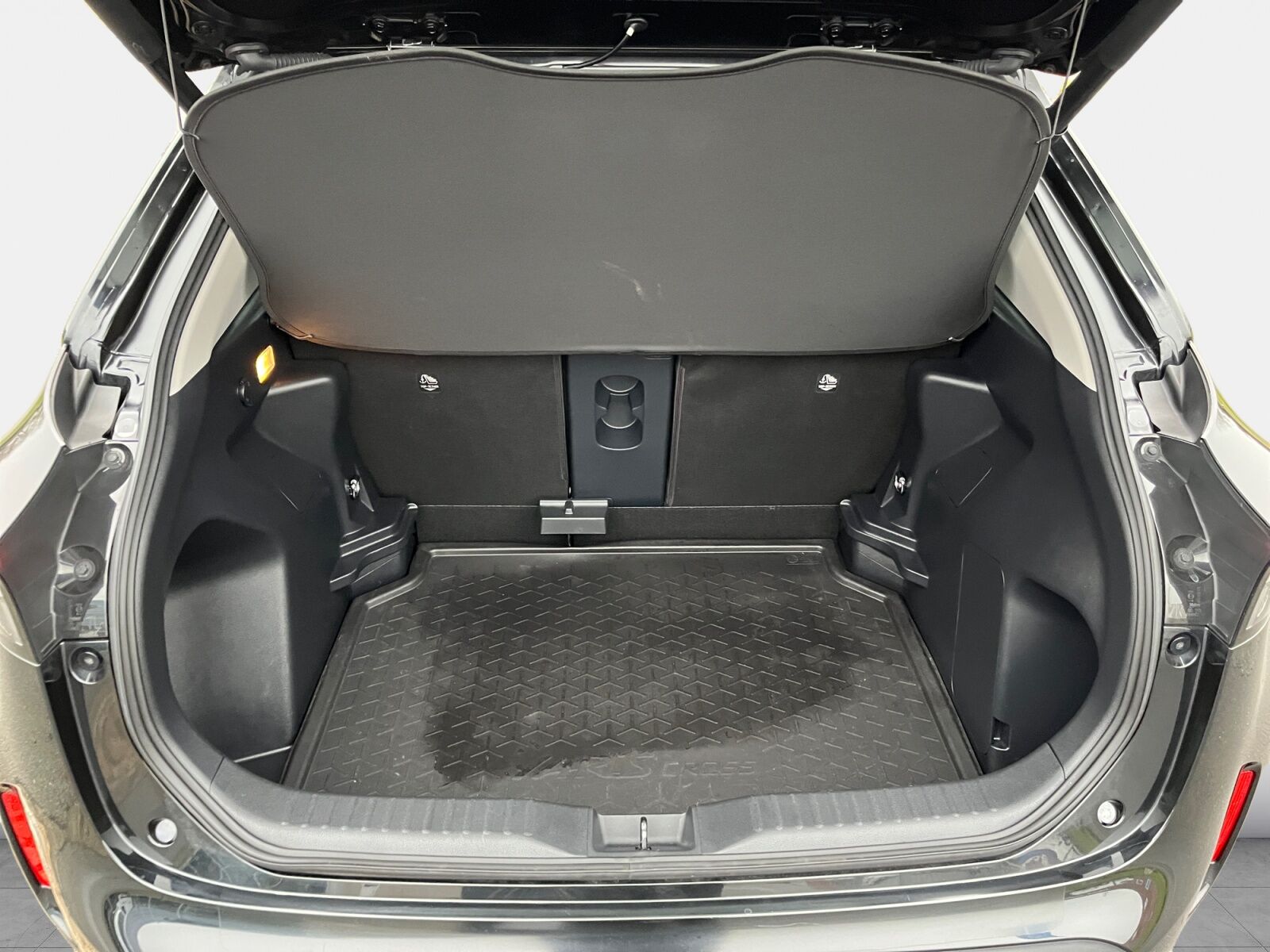 Billede af Toyota Yaris Cross 1,5 Hybrid Elegant 116HK 5d Trinl. Gear