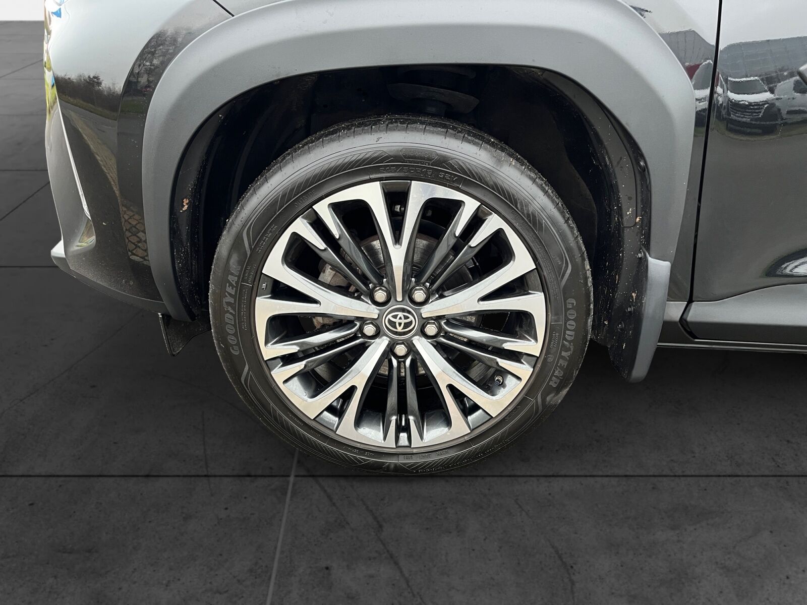 Billede af Toyota Yaris Cross 1,5 Hybrid Elegant 116HK 5d Trinl. Gear