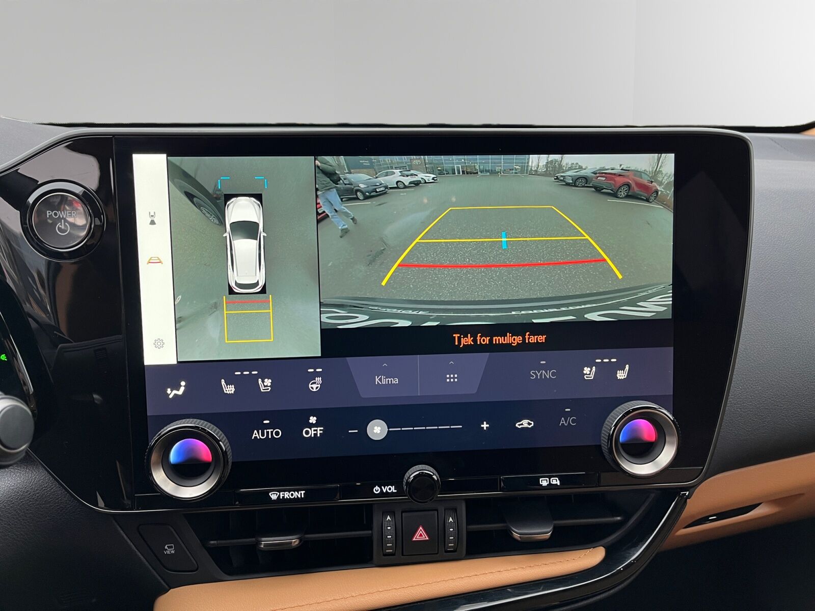 Billede af Lexus NX 450h+ 2,5 Plugin-hybrid Executive 4WD 309HK 5d Trinl. Gear