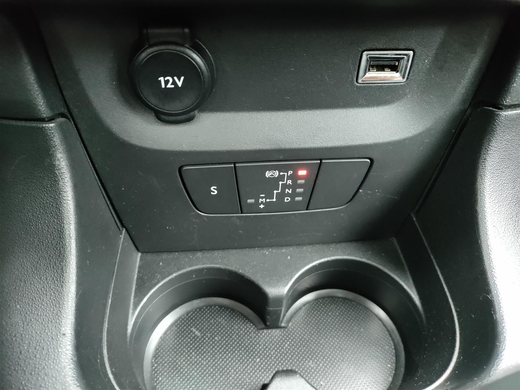 Billede af Citroën C3 1,2 PureTech Triumph EAT6 110HK 5d 6g Aut.