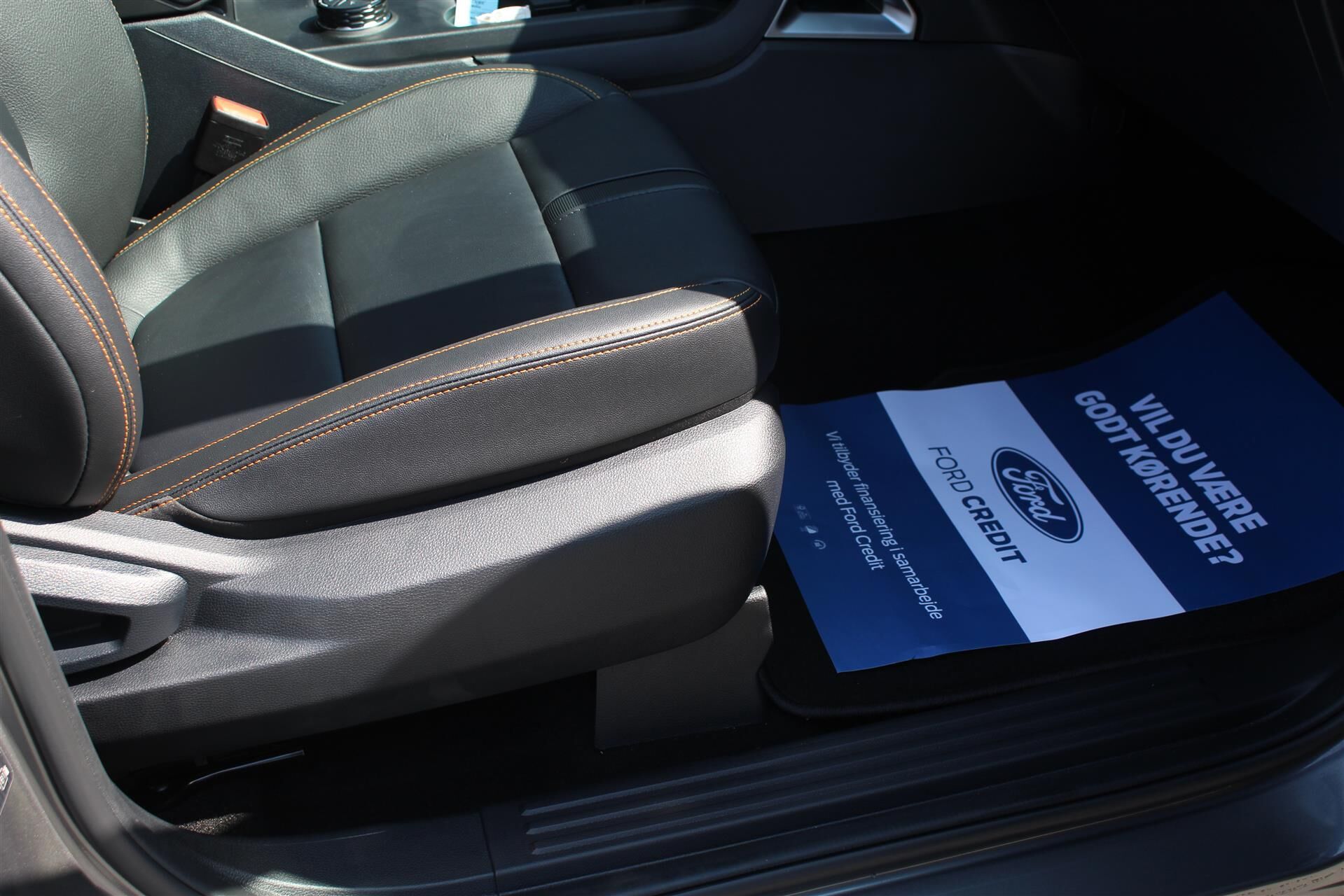 Billede af Ford Ranger Double Cab 2,3 EcoBoost Hybrid Wildtrak e-4WD 281HK Pick-Up 10g Aut.