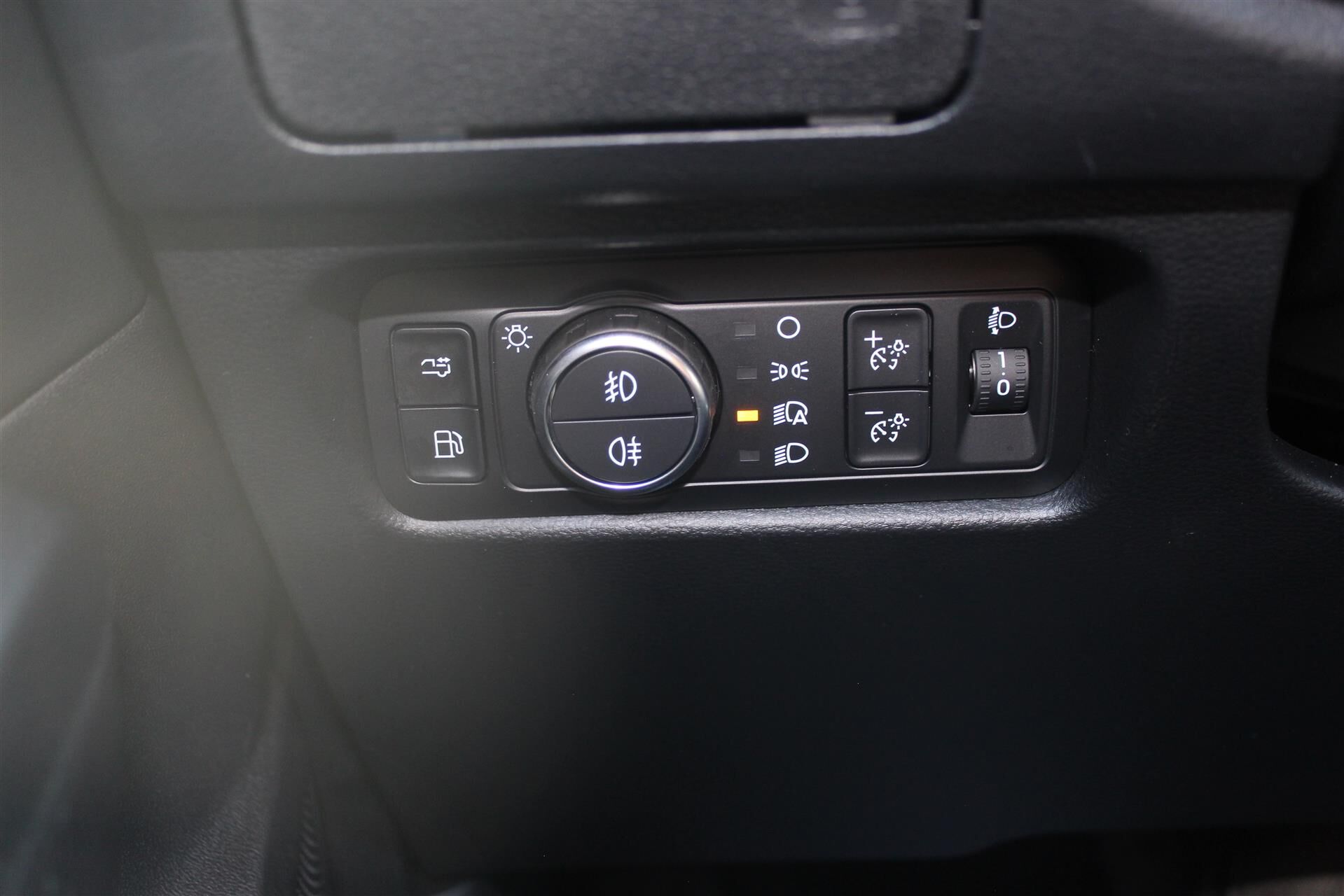 Billede af Ford Ranger Double Cab 2,3 EcoBoost Hybrid Wildtrak e-4WD 281HK Pick-Up 10g Aut.