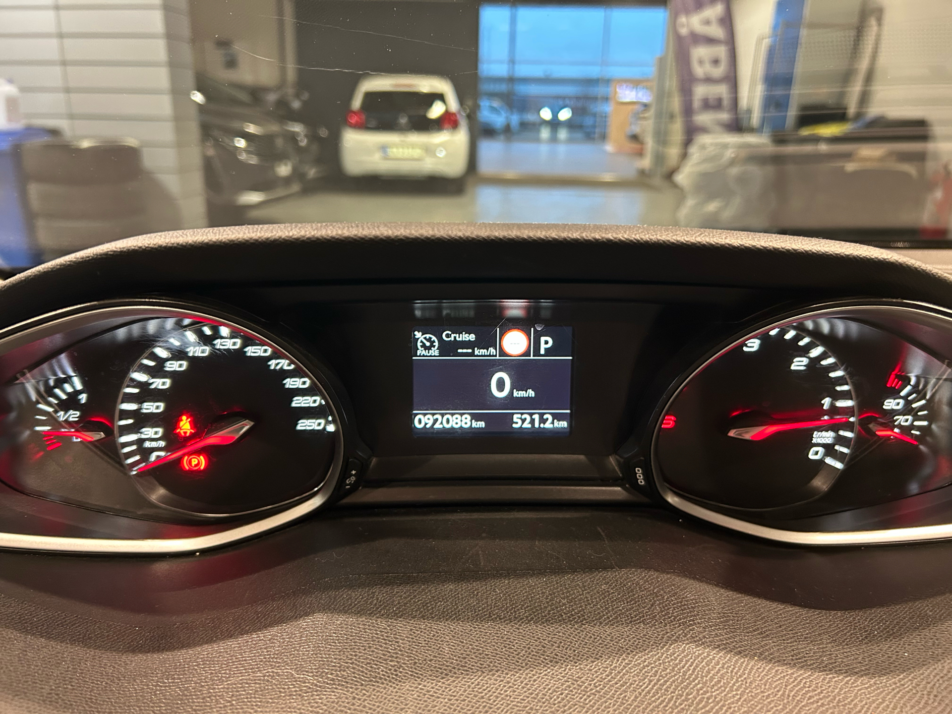 Billede af Peugeot 308 1,5 BlueHDi Selection Sky EAT8 130HK 5d 8g Aut.