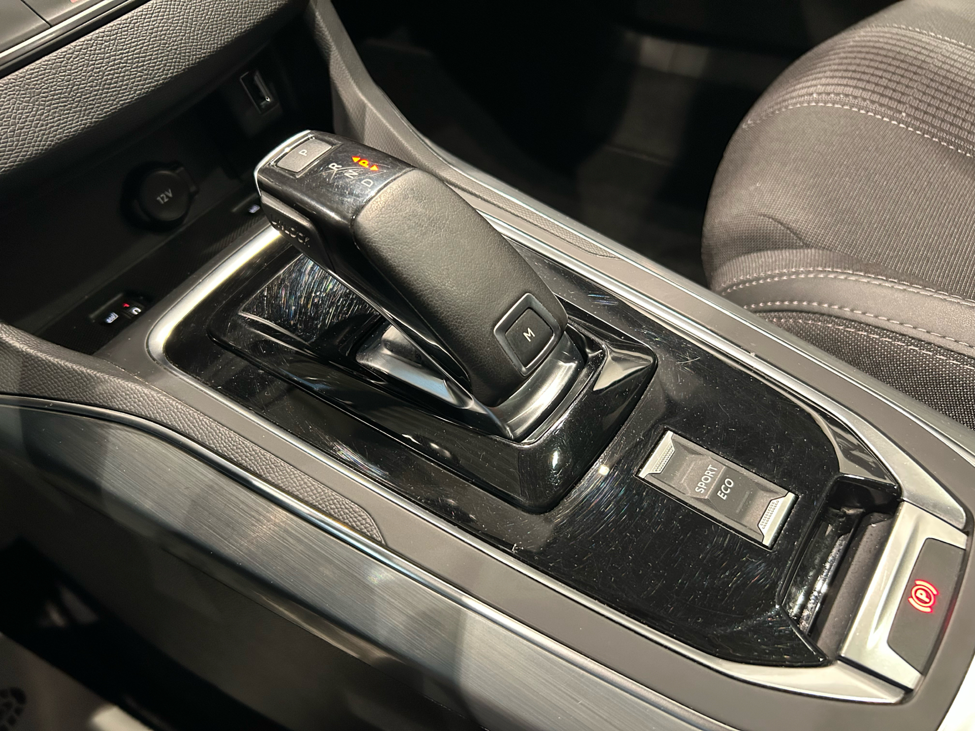 Billede af Peugeot 308 1,5 BlueHDi Selection Sky EAT8 130HK 5d 8g Aut.