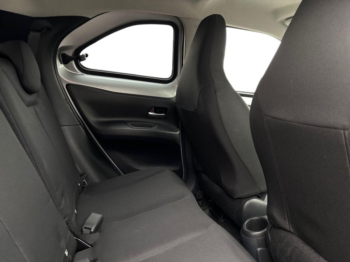 Billede af Toyota Aygo X 1,0 VVT-I Active 72HK 5d