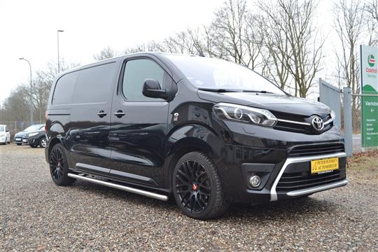 Toyota Proace Medium 2,0 D Comfort GR m/ dobbelt skydedør, bagklap 177HK Van 8g Aut.