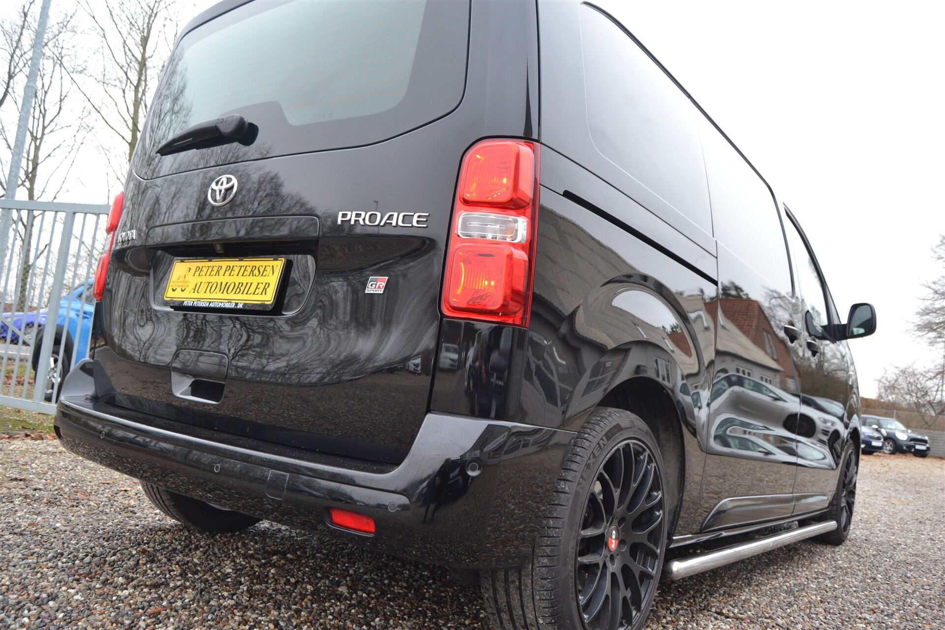 Billede af Toyota Proace Medium 2,0 D Comfort GR m/ dobbelt skydedør, bagklap 177HK Van 8g Aut.