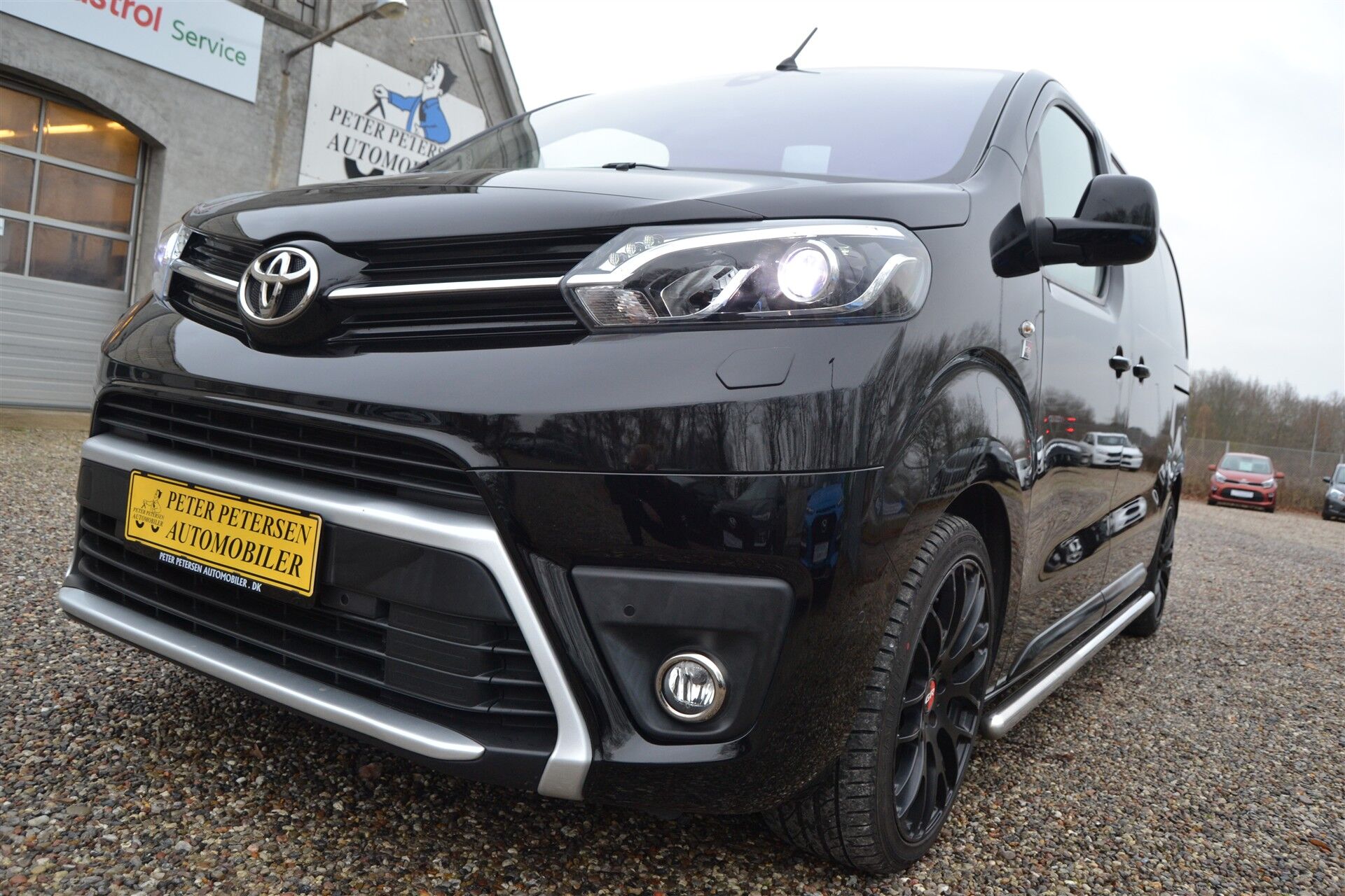 Billede af Toyota Proace Medium 2,0 D Comfort GR m/ dobbelt skydedør, bagklap 177HK Van 8g Aut.