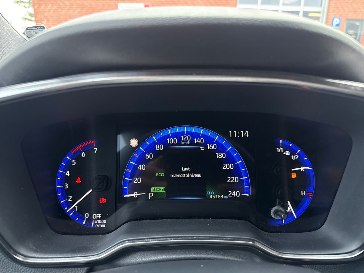 Billede af Toyota Corolla Touring Sports 1,8 Hybrid H3 Smart E-CVT 122HK Stc Trinl. Gear