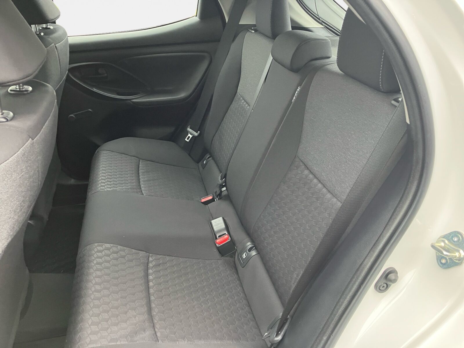 Billede af Toyota Yaris 1,5 Hybrid Essential 116HK 5d Trinl. Gear