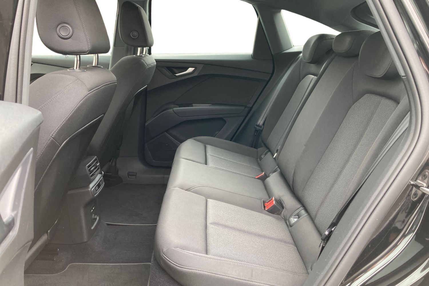 Billede af Audi Q4 Sportback 40 E-tron Attitude 204HK 5d Aut.