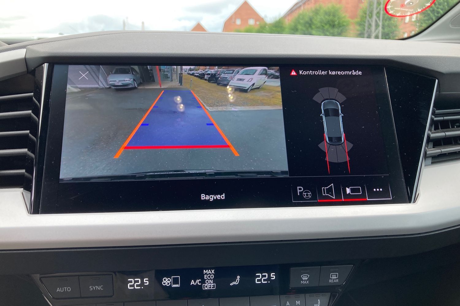 Billede af Audi Q4 Sportback 40 E-tron Attitude 204HK 5d Aut.