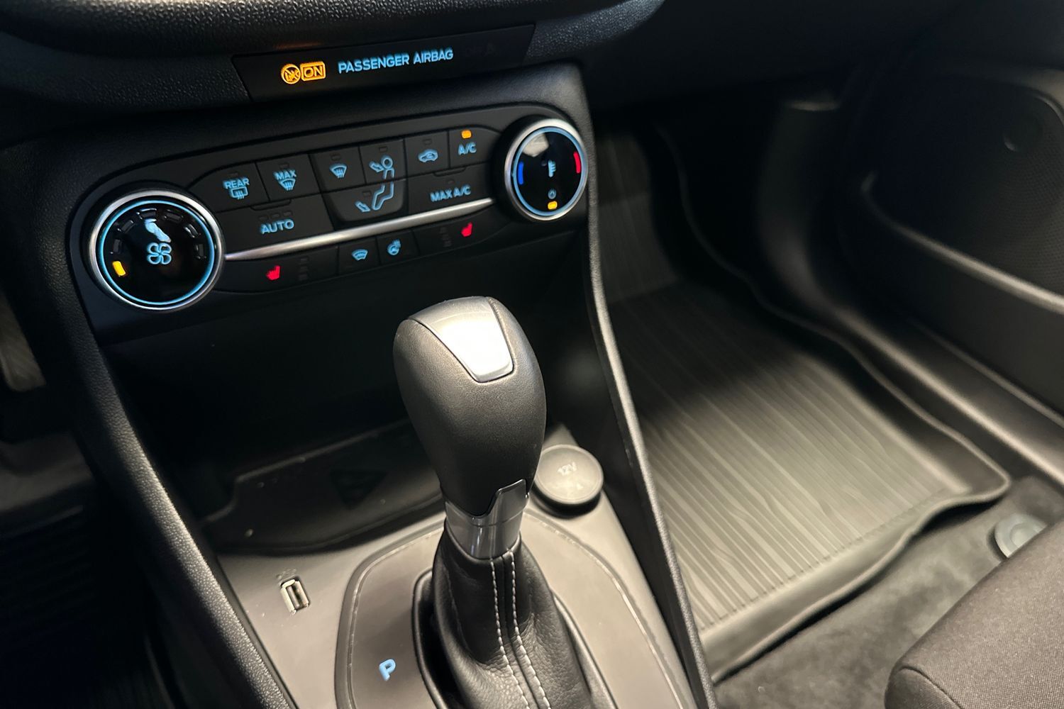 Billede af Ford Fiesta 1,0 EcoBoost Titanium X DCT 125HK 5d 7g Aut.