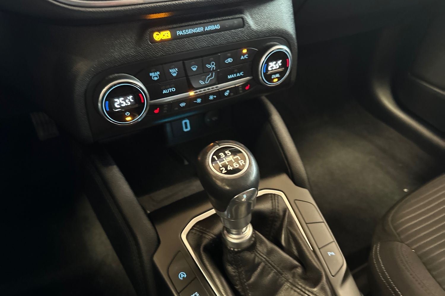 Billede af Ford Focus 1,0 EcoBoost Hybrid Titanium 125HK Stc 6g