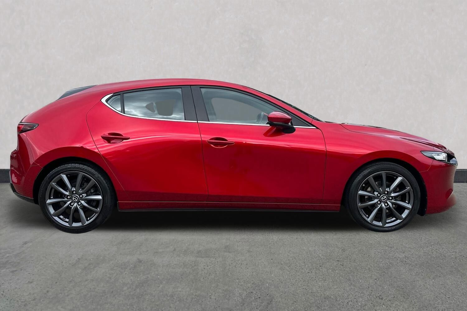 Billede af Mazda 3 2,0 Skyactiv-G  Mild hybrid Cosmo 122HK 5d 6g Aut.