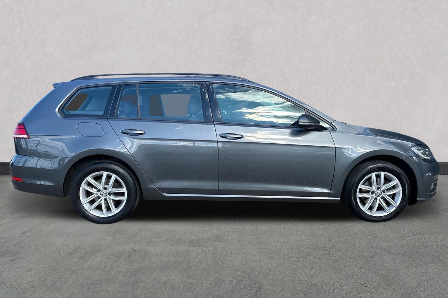 Billede af VW Golf Variant 1,5 TSI BMT EVO Comfortline Connect DSG 150HK Stc 7g Aut.