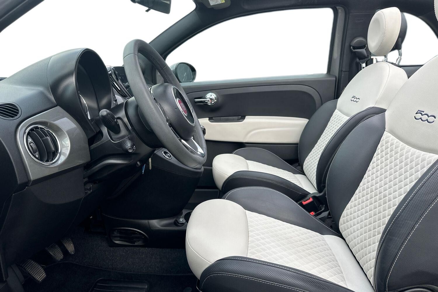 Billede af Fiat 500C 1,0 Mild hybrid DolceVita Pack 70HK Cabr. 6g