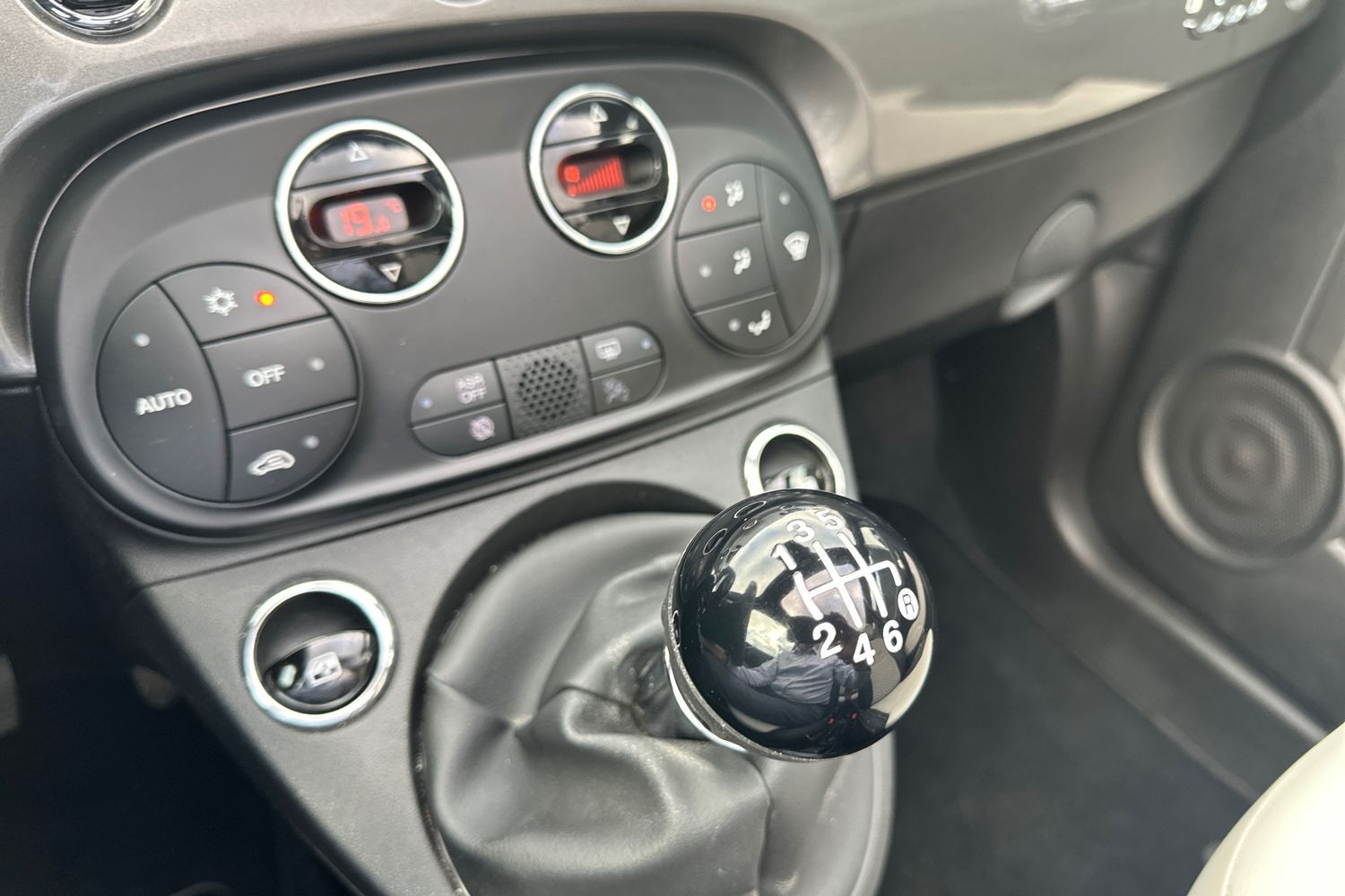 Billede af Fiat 500C 1,0 Mild hybrid DolceVita Pack 70HK Cabr. 6g