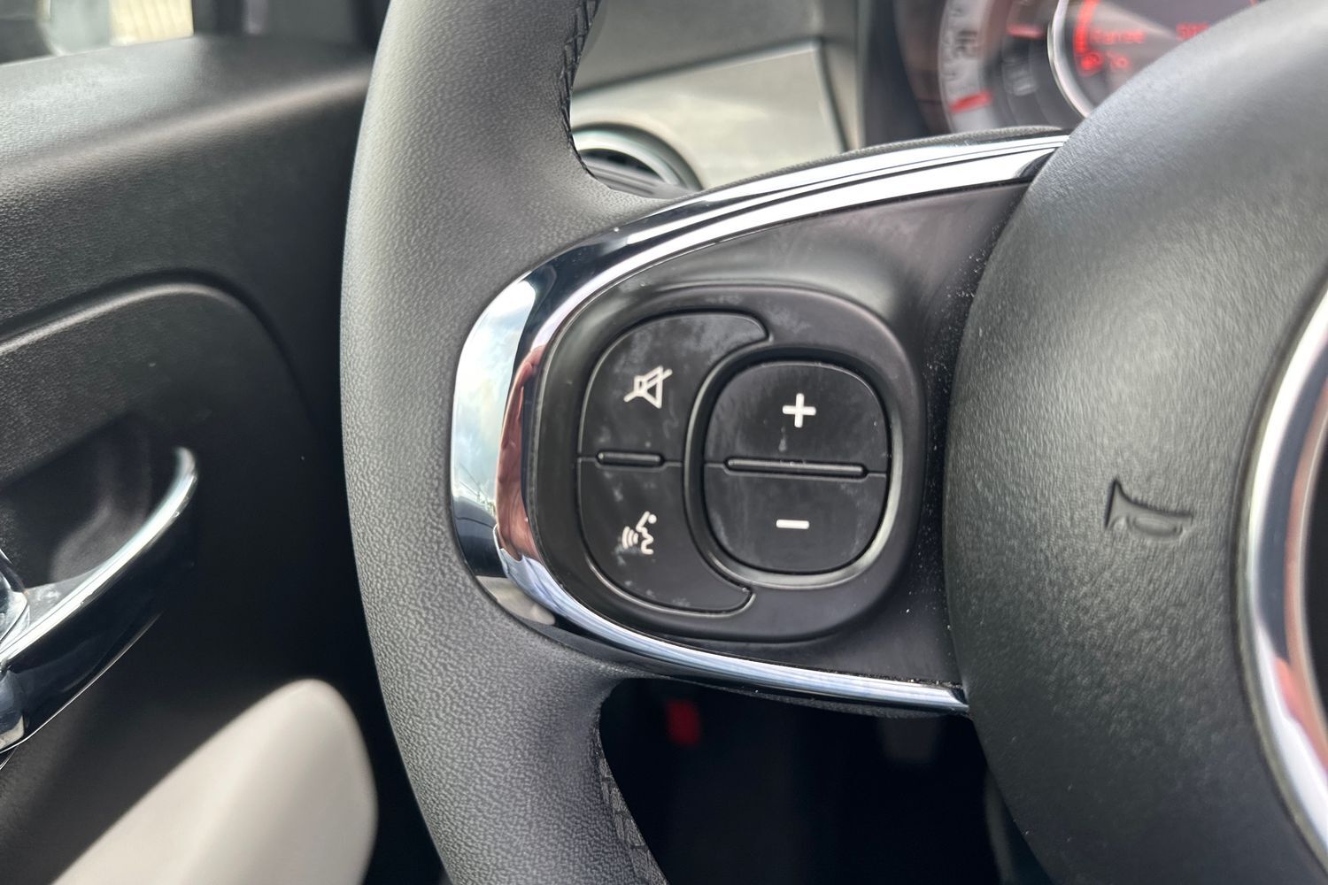 Billede af Fiat 500C 1,0 Mild hybrid DolceVita Pack 70HK Cabr. 6g