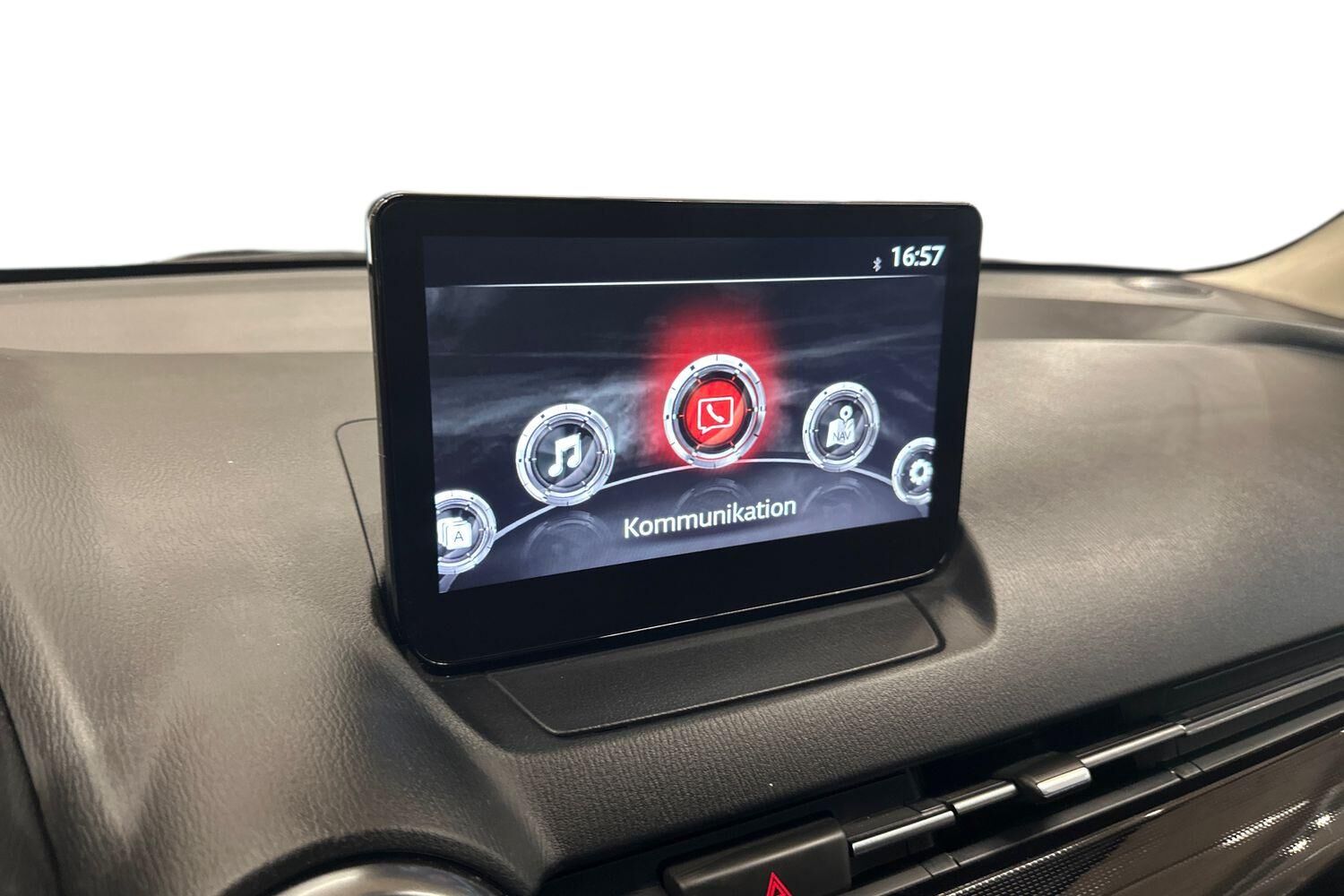 Billede af Mazda 2 1,5 e-Skyactiv-G  Mild hybrid Homura 90HK 5d 6g