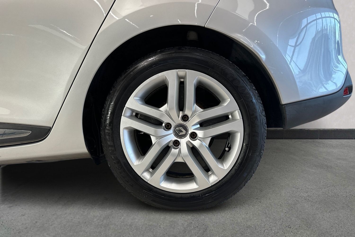 Billede af Renault Clio Sport Tourer 0,9 Energy TCe GO! 90HK Stc