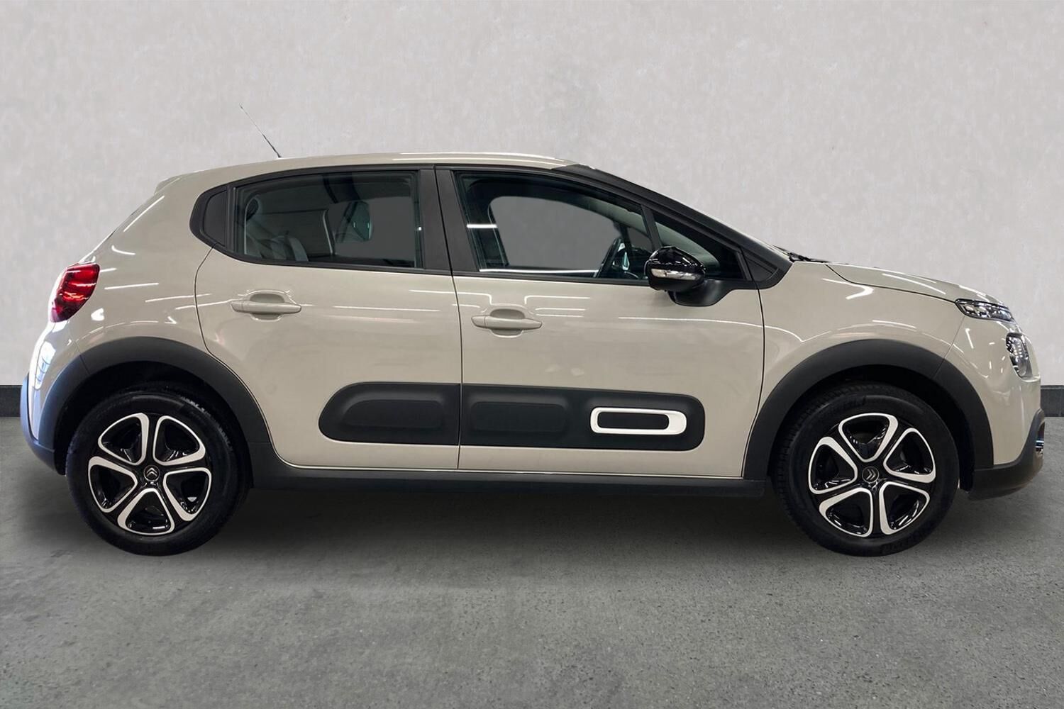Billede af Citroën C3 1,2 PureTech Impress 83HK 5d
