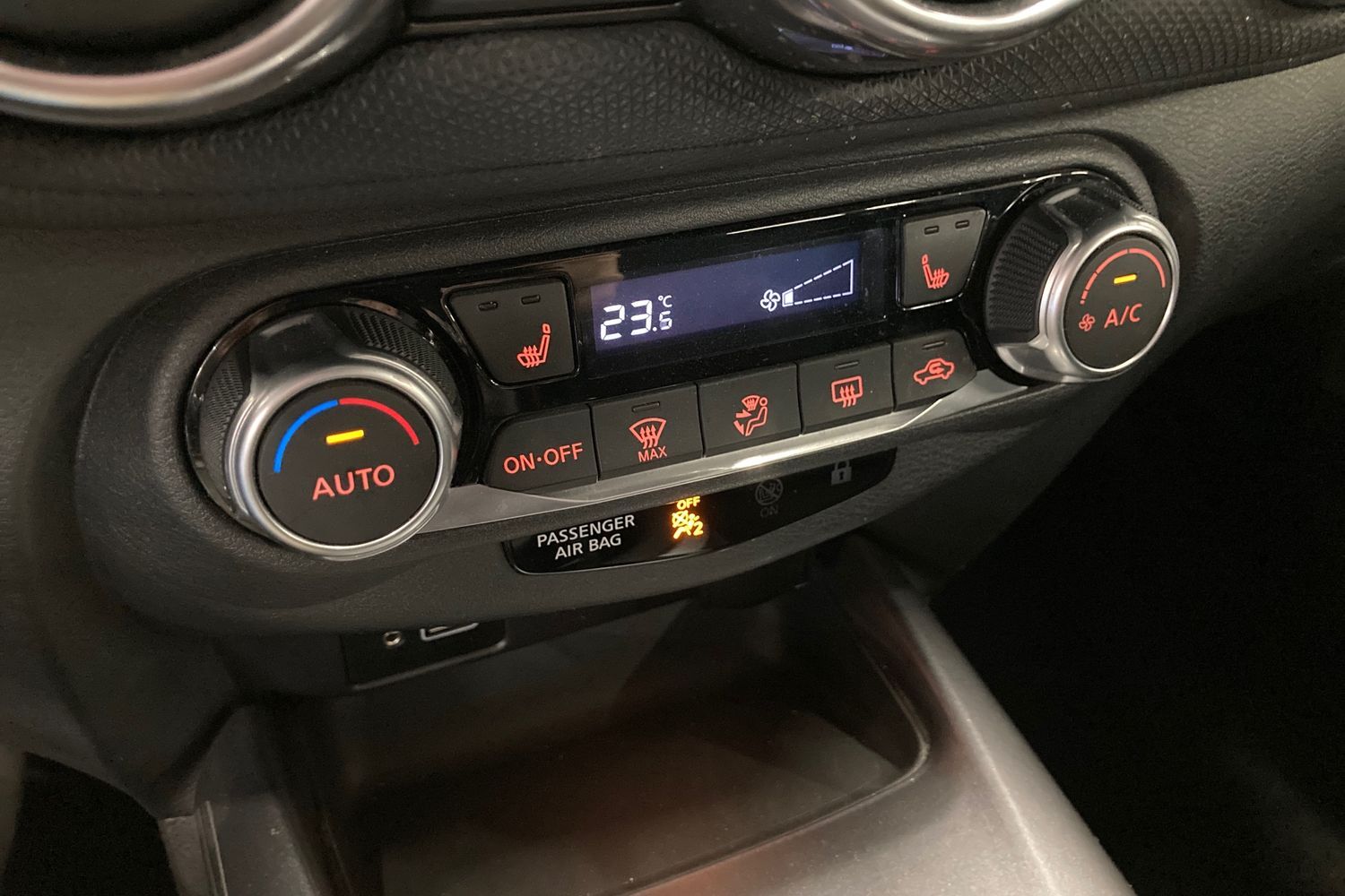 Billede af Nissan Juke 1,0 Dig-T Acenta 114HK 5d 6g