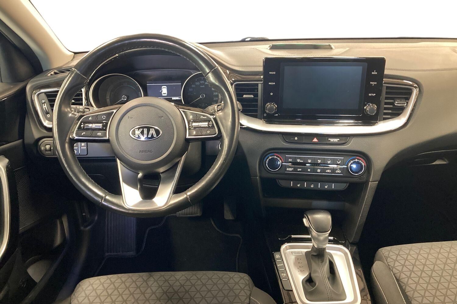 Billede af Kia Ceed SW 1,6 GDI PHEV  Plugin-hybrid Prestige DCT 141HK Stc 6g Aut.