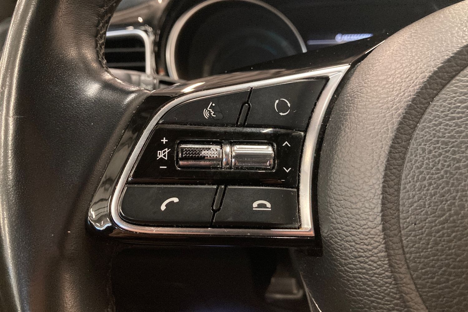 Billede af Kia Ceed SW 1,6 GDI PHEV  Plugin-hybrid Prestige DCT 141HK Stc 6g Aut.