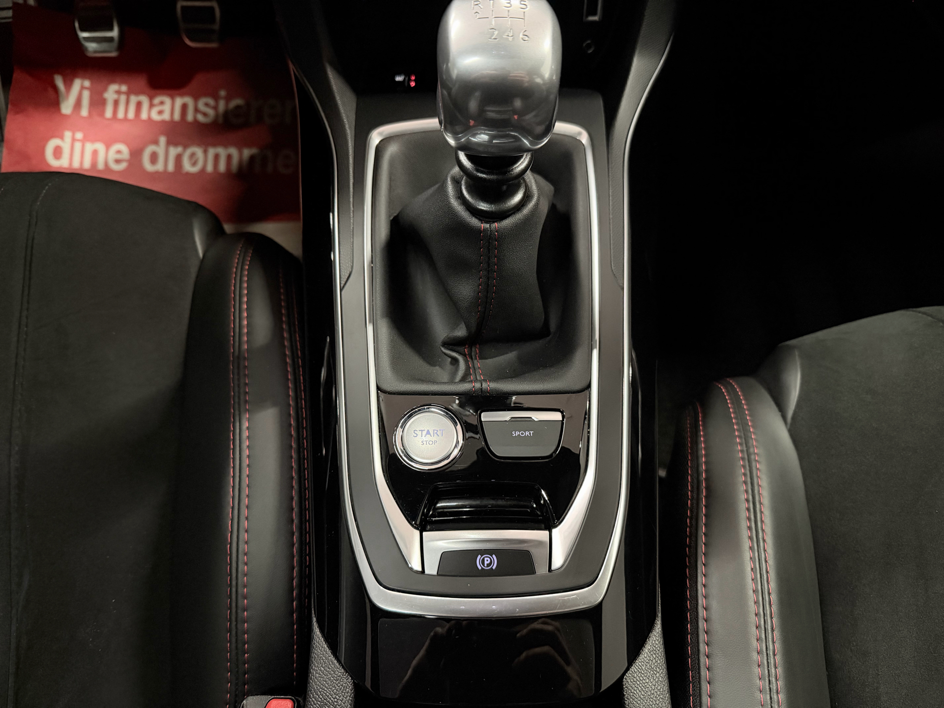 Billede af Peugeot 308 1,6 e-THP GT 205HK 5d 6g