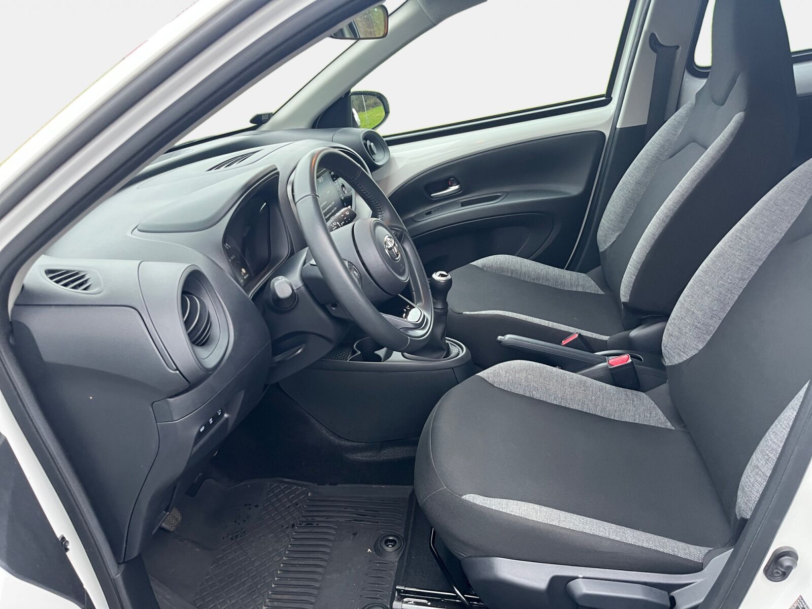 Billede af Toyota Aygo X 1,0 VVT-I Active 72HK 5d