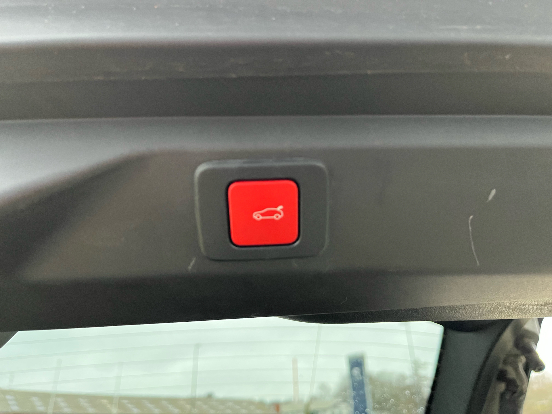 Billede af Peugeot e-3008 EL GT Pack 210HK 5d Aut.