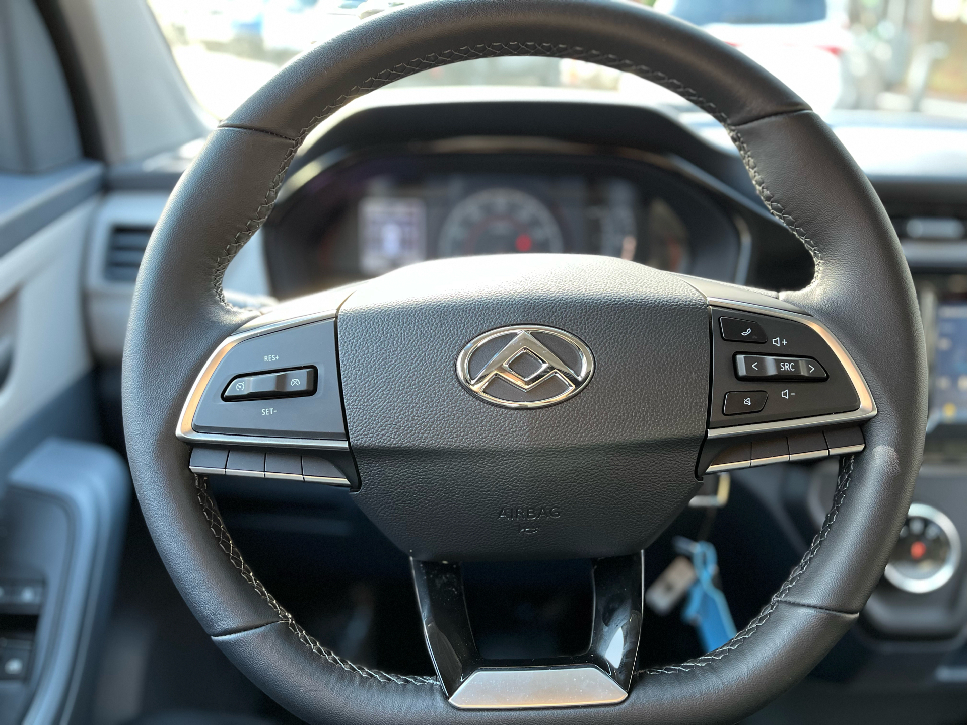 Billede af Maxus e-Deliver 3 SWB EL 122HK Van Aut.