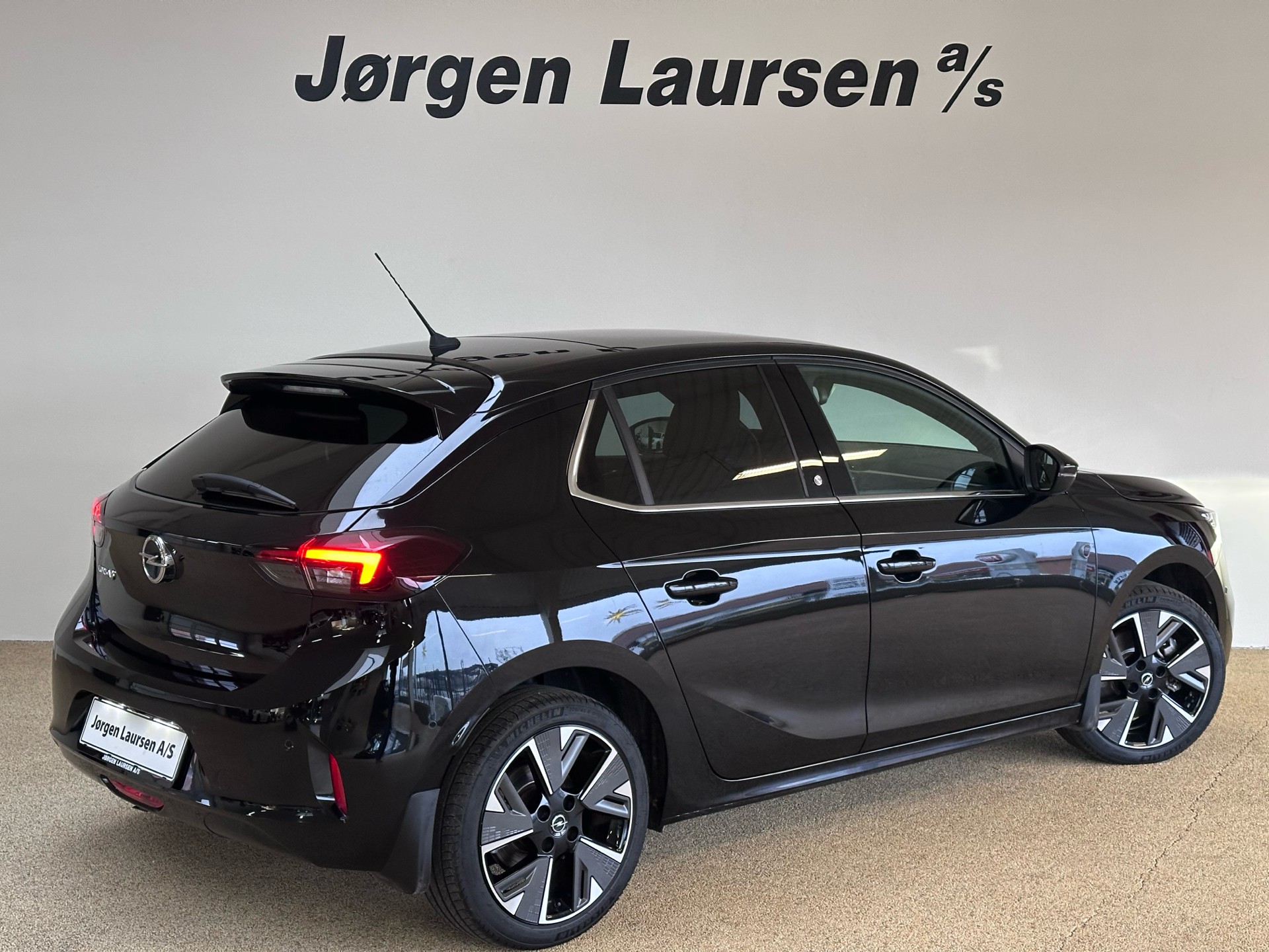 Billede af Opel Corsa-e EL Black 136HK 5d Aut.