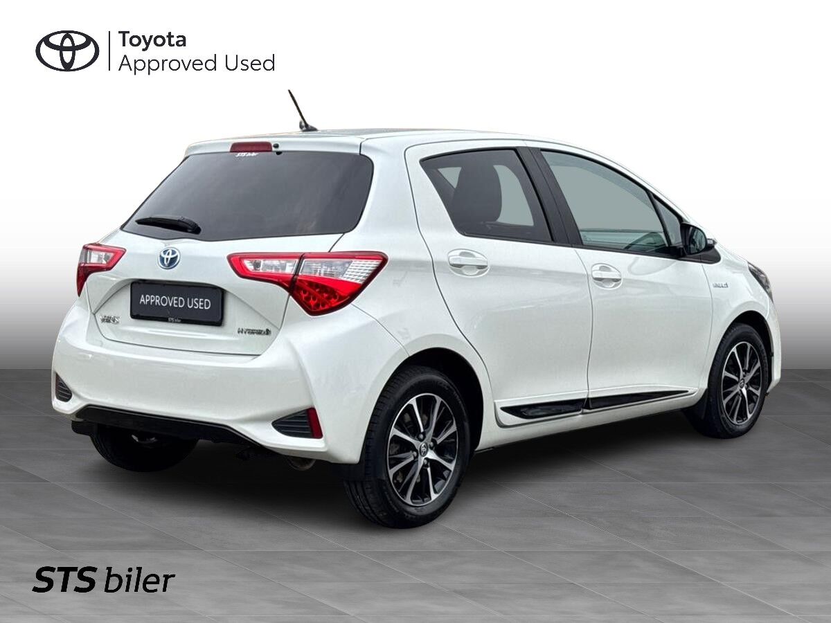 Billede af Toyota Yaris 1,5 Hybrid H3 Smartpakke E-CVT 100HK 5d Trinl. Gear