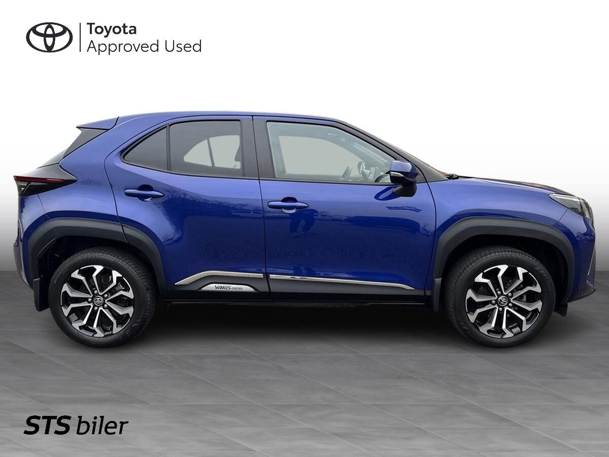 Billede af Toyota Yaris Cross 1,5 Hybrid Style Technology Plus 116HK 5d Trinl. Gear