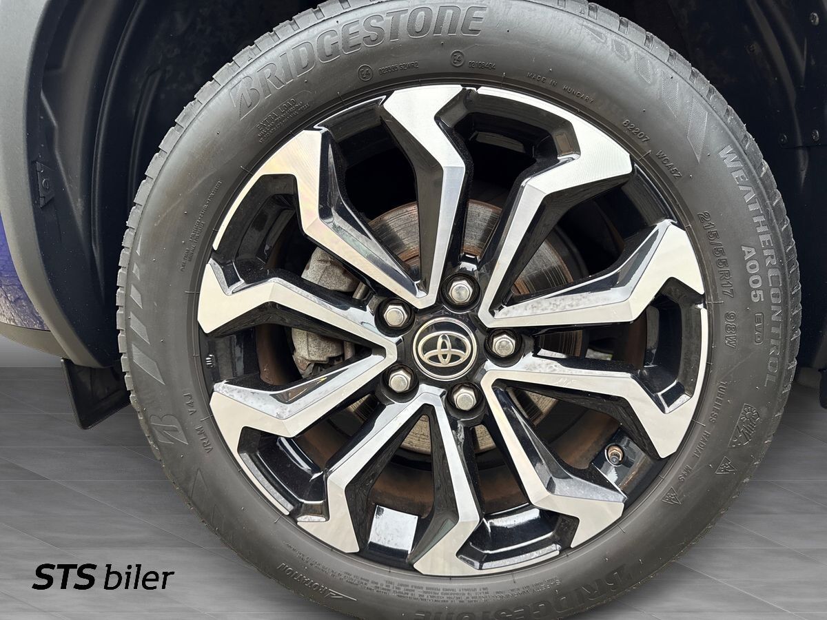 Billede af Toyota Yaris Cross 1,5 Hybrid Style Technology Plus 116HK 5d Trinl. Gear